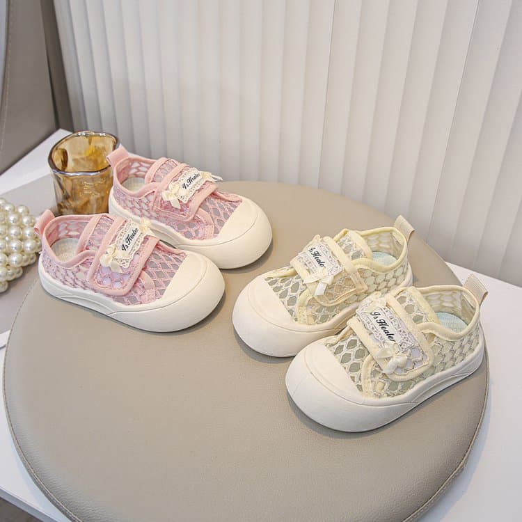 Children's Breathable Single Mesh Sports Shoes, Versatile And Fashionable Soft Soled Baby And Girl Walking Shoes