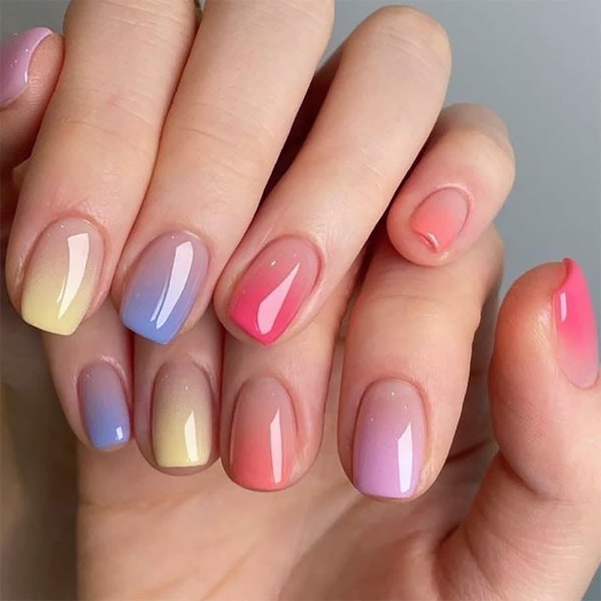 Gradient Multicolor Short-style Wearable Nails