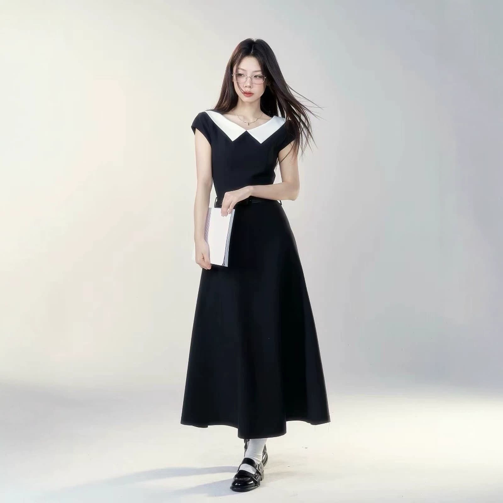 Waist-cinching Figure-flattering French Long Dress