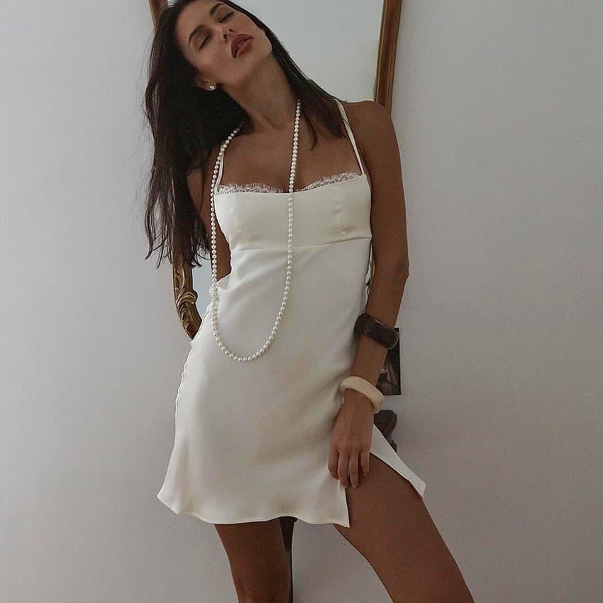 Strapless Lace-trimmed Nightdress Suitable For Wearing Outside The Home