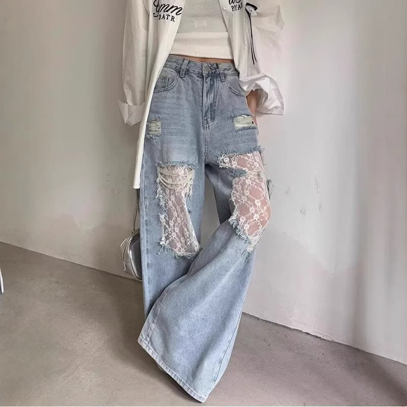 Women's Vintage Lace Stitching Ripped Jeans