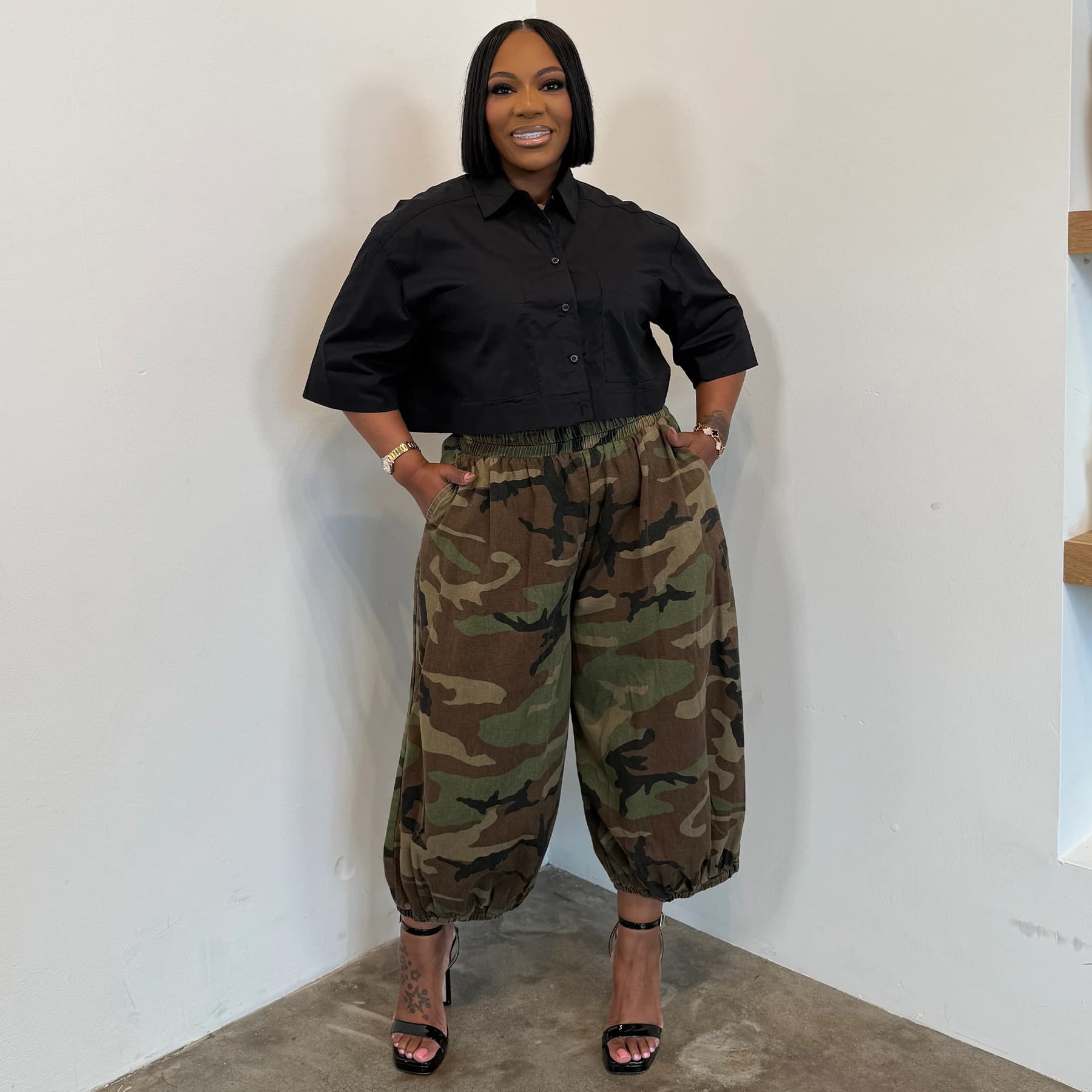 Elastic-waist Large-pocket Lantern-style Loose-fit Jogger Harem Pants