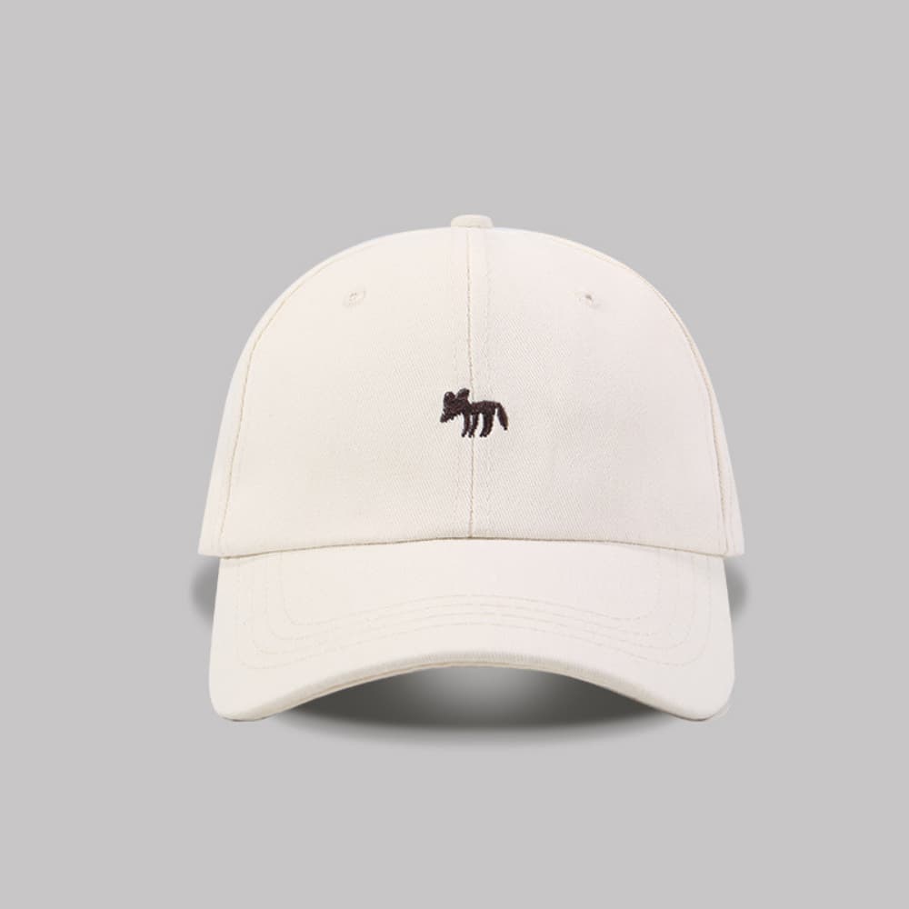 Women's Solid-color Embroidered Fox Simple Casual Style Soft Brim Adjustable Baseball Cap Suitable For Daily Commuting, Outdoor Outings And Shopping.